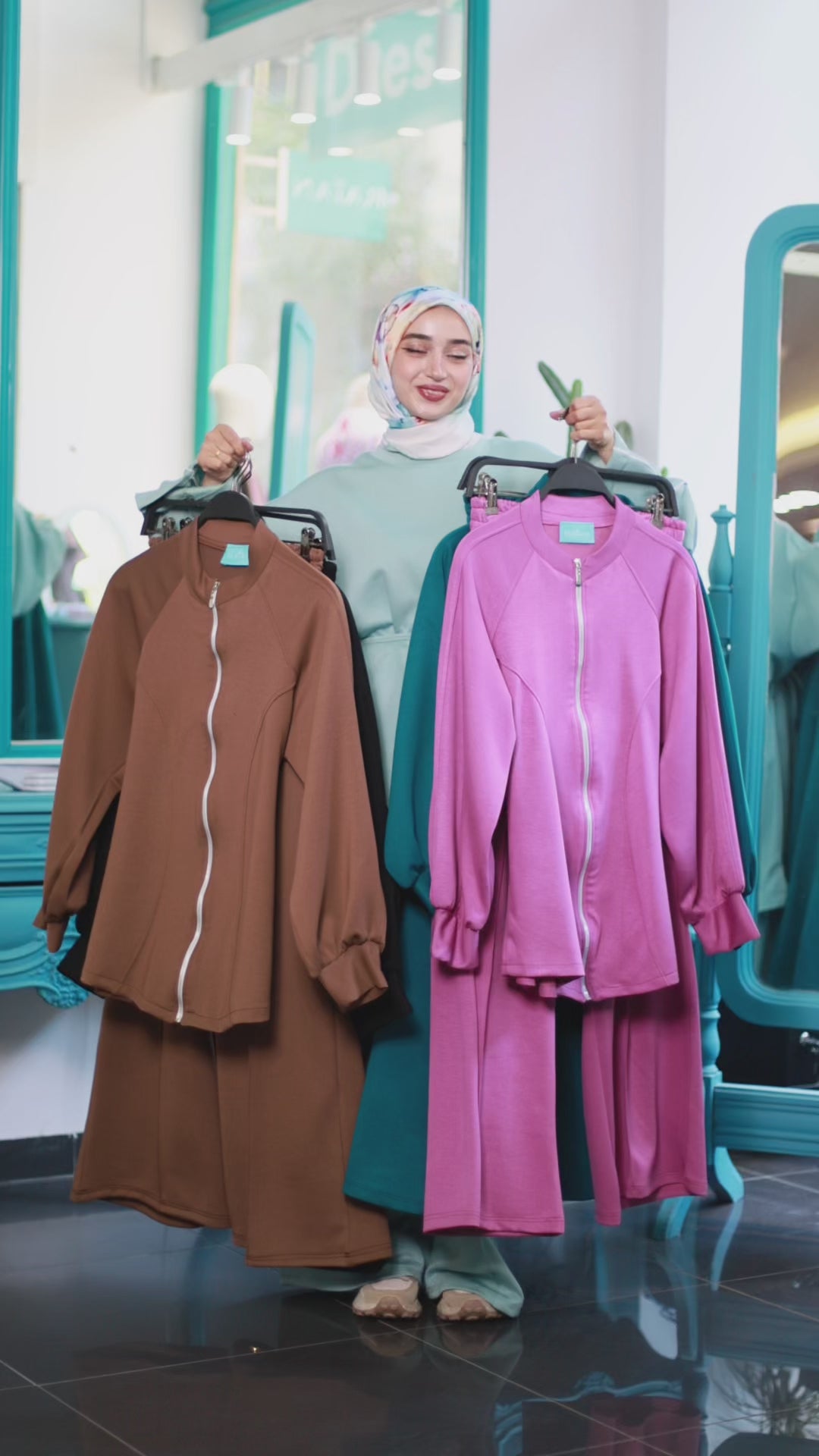 Product video of Casual Two-Piece Set from Lameral