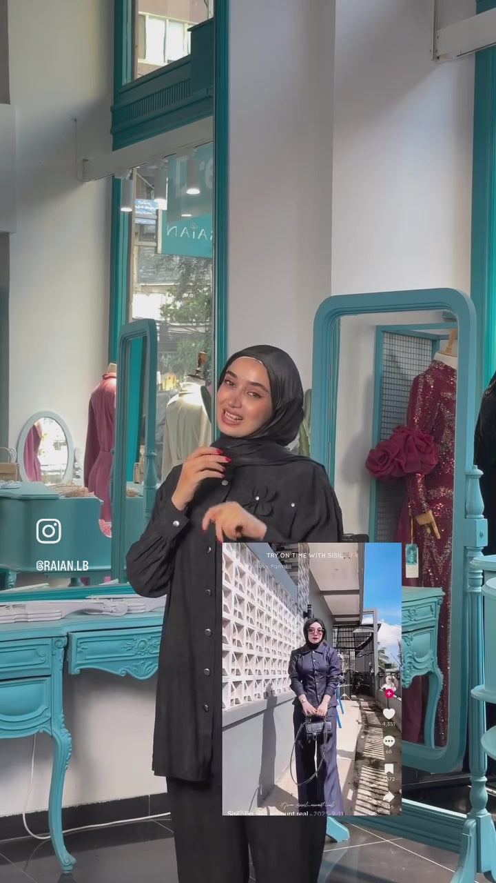 Product video of Denim Blazer Set from Lameral